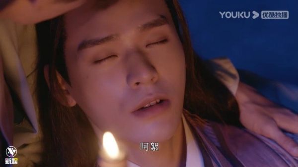 老温今天也是情话boy:以后若是你师父不在了,我也想找一个这样的地方躲起来,谁也不见了。 成岭:又被强行塞了一嘴狗粮。