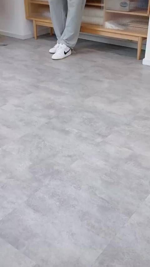 前一秒还笑的甜蜜,后一秒就变铁憨憨,我到底看了个什么龚俊