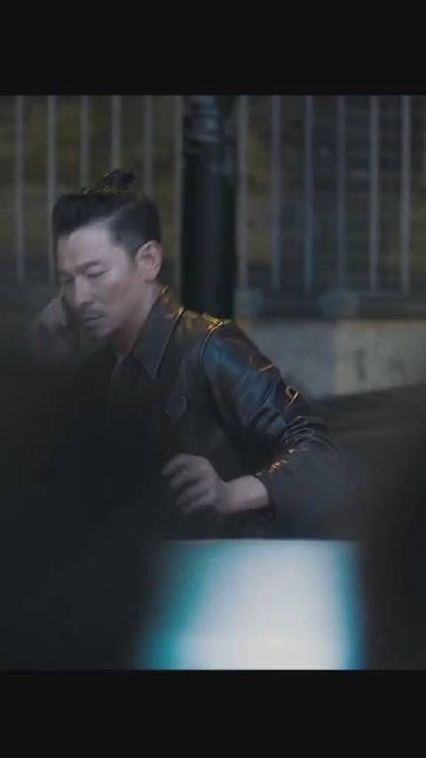 说一句刘德华丸子头又帅又拽没人反对吧