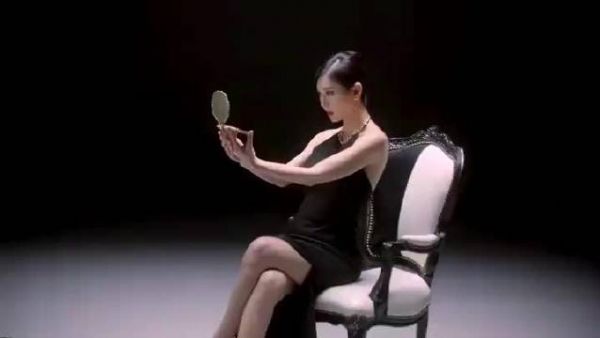 没想到金素妍还凭借千瑞珍这个角色接到广告了！