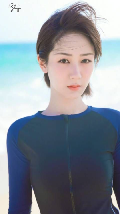 杨紫女心理师正式杀青，杨紫正式发文和贺顿告别……
