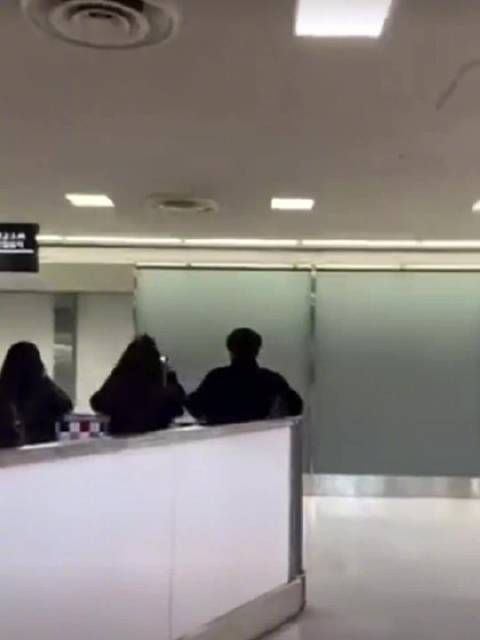 “你会回中国吗” “我想回” 我哭的好大声！