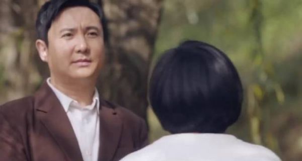 再次恭喜贾玲 《你好李焕英》自从上映后就不断在破记录！