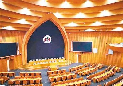 　　冈比亚国际会议中心主会议厅。　　图片来源于网络