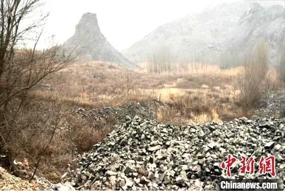 图为鹤壁市黑山头玄武岩矿生态修复前的情景 河南省自然资源厅供图
