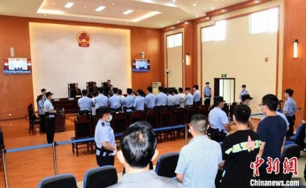 庭审宣判现场。 眉山中院供图