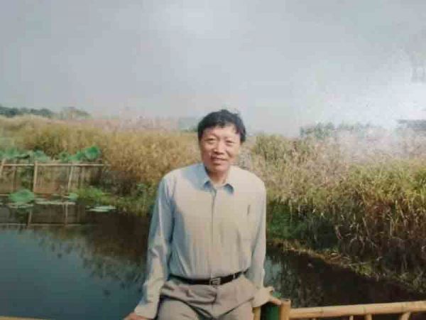 周鑫昌
