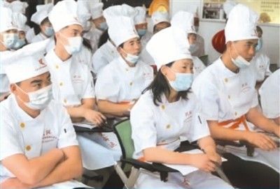 　　兰州牛肉拉面职业技能培训班。　　（受访者供图）