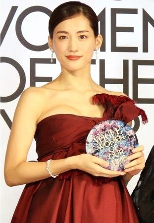绫濑遥入院挨轰是“明星特权”
