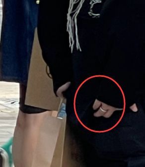 无名指婚戒瞩目