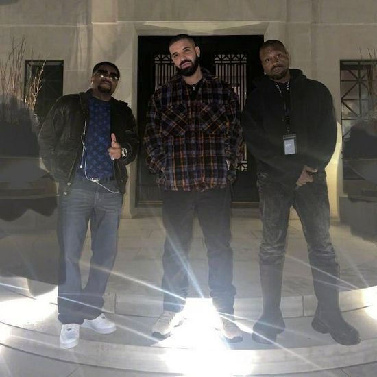 Kanye West 分享与 Drake 和 J Prince的新照片