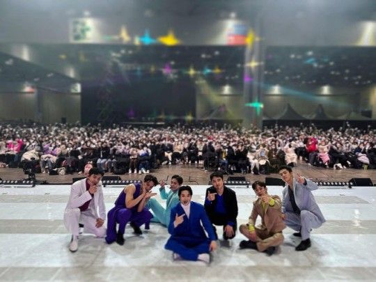 EXO