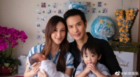恭喜！港媒曝郑嘉颖老婆陈凯琳三胎产子
