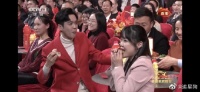 蹭饭来的？网友调侃：张若昀也太能吃了吧
