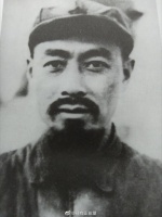 这是周总理1936年在延安拍的一张照片