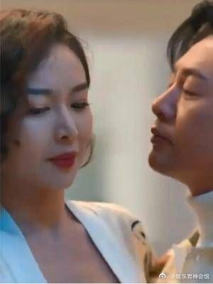 高叶被问，拍戏时是否对张颂文动过心？随后高情商回答笑翻众人