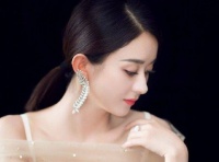 中国娱乐圈中美貌排名前五的女星,赵丽颖居然垫底,第一居然是她