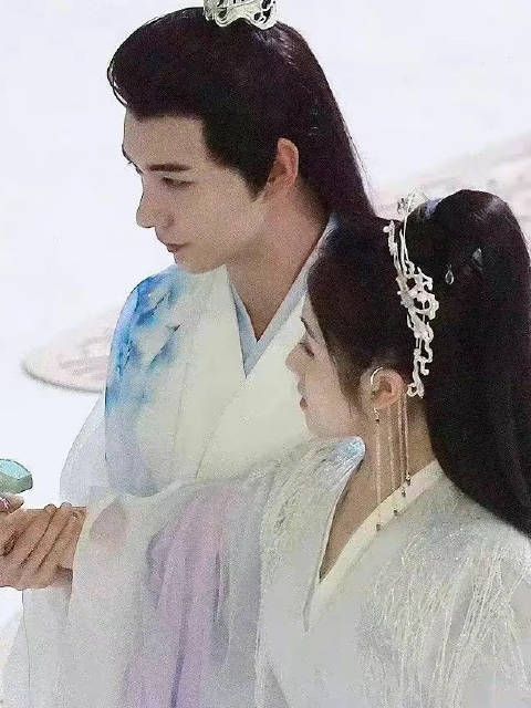 李兰迪和陈星旭又合体上综艺了，两个人为了新剧宣传好努力……