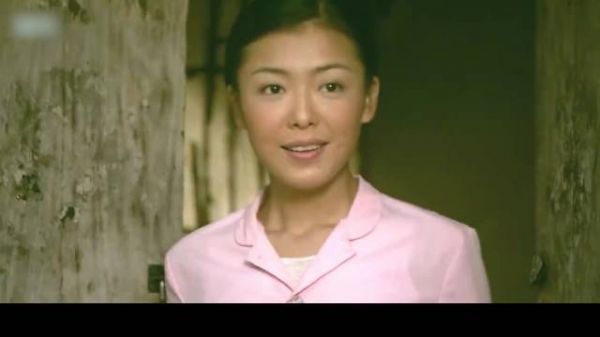 剧情片:30岁的美丽寡妇,嫁给了20岁的小伙,却受尽公公冷眼!