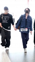 和摄影师一样的惊讶 我看到了什么,王菲谢霆锋牵手?