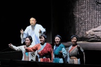 川剧《草鞋县令》进京演出上百名什邡援建者受邀出席