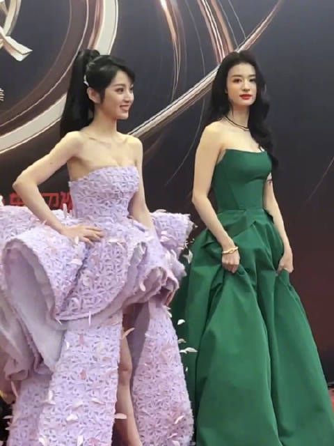 田曦薇王楚然同框，对我眼睛很好