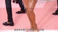 全球第一网红金卡戴珊,和男朋友拍小视频爆火,为家族吸金2000亿