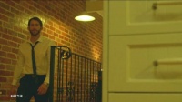 女人深夜洗澡被匪徒入室欺辱,丈夫回家后竟看到这样一幕,惊悚