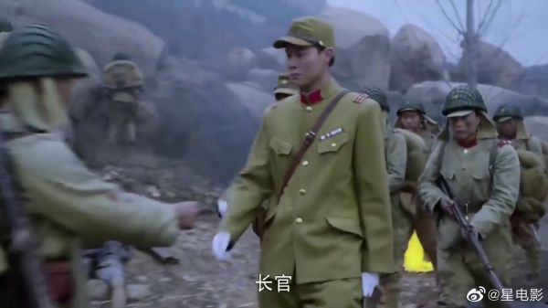 全营牺牲,首长暴怒,一枪不开活埋上千鬼子