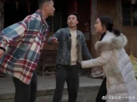 老婆卖祖宅给弟弟娶媳妇,丈夫知道后气的要离婚!