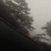 他爱上了别人，你也不必为此而质疑自己