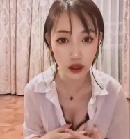 马蓉解扣子开直播带货被举报,直播间崩溃大哭卖惨!