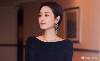 分手两年不再低调,女明星新恋情被曝光,网友:比文章强太多