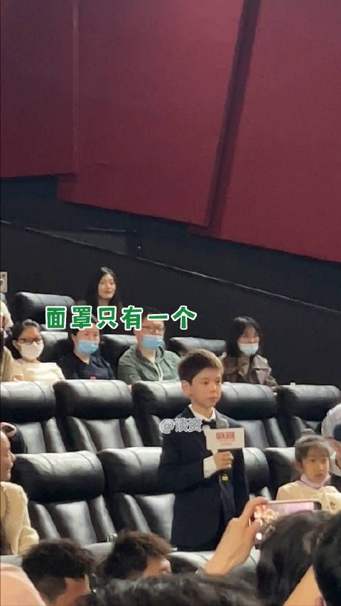 面对杜江提出的难题,嗯哼给出的回答真的情商和智商都是满分……