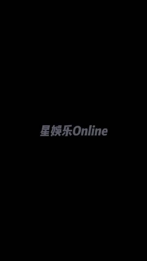 宋佳大波浪造型亮相，这个甩头真的太可以了，姐姐自信放光芒啊！