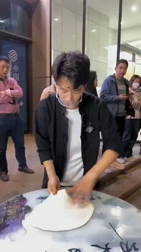 你们可能想象不到，这段视频在国外非常火……