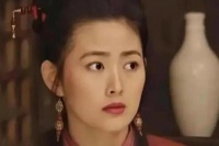 当年西门庆与潘金莲的吻戏,让丁海峰看得心酸,女演员一直哭
