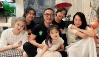 汪峰晒全家福!小女可爱大女染金发时尚洋气,引起网友热议