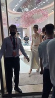 古力娜扎穿衣显瘦,脱衣有肉,颜值又那么完美