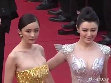 戛纳红毯上被保安驱赶，杨幂脸色最难看的一次