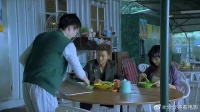 人家打半天他却在淡定吃面,本以为是高手,没想到啥也不是