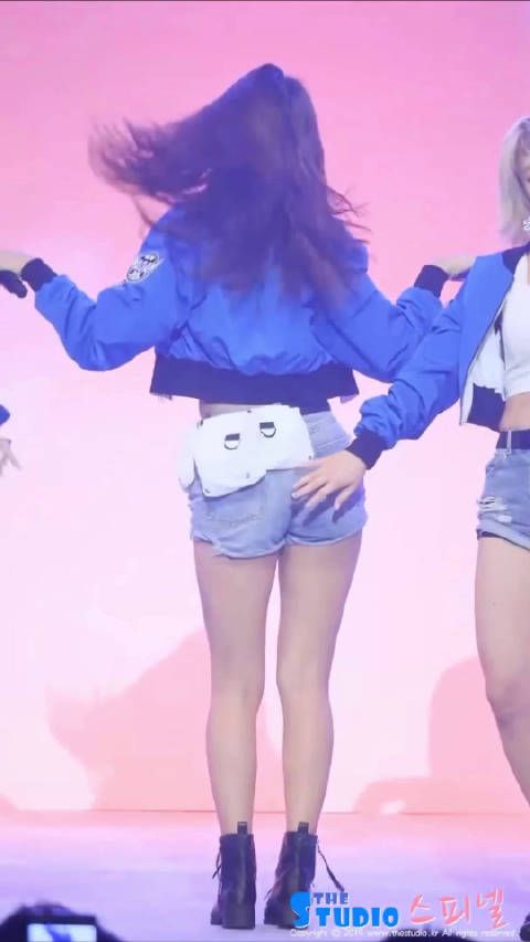 韩国网友真的是太会了!金雪炫 Seolhyun 热舞演出最性感瞬间混剪