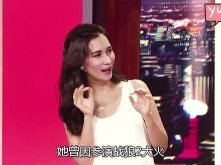 被误认外国演员,因与吴京合作大火,如今父亲离世才揭开真实国籍