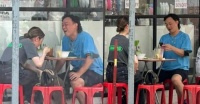 陈奕迅吃路边摊引猜测女伴身份,老婆徐濠萦晒照宣示主权