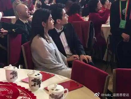 陈晓陈妍希夫妇现场疯狂撒狗粮,太甜了