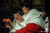 演技不输陈道明,出身豪门74岁仍坚持拍戏,一生最大的骄傲是儿子