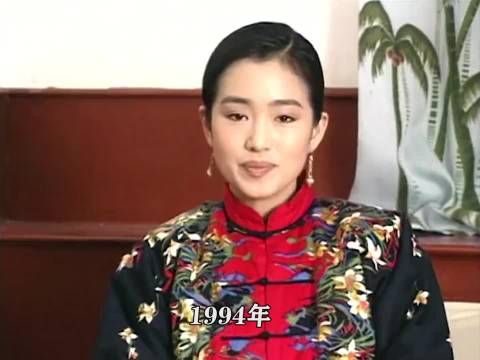 真正的东方美人,长相大气,标准的电影脸巩俐 颜值