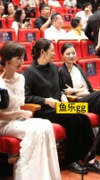 69岁赵雅芝 64岁倪萍 48岁梅婷 三人同框 老戏骨们风采依旧!