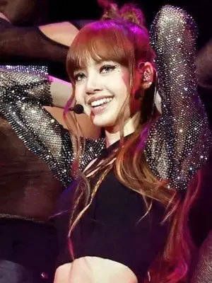 “不允许还有人没看过BLACKPINK2023相当炸裂的科切拉舞台”