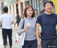 网友偶遇赵丽颖替身?这么像赵丽颖,大家来鉴定下是否是其替身呢